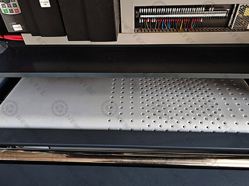 VACUUM AND MAGNETIC WORKBENCH.jpg